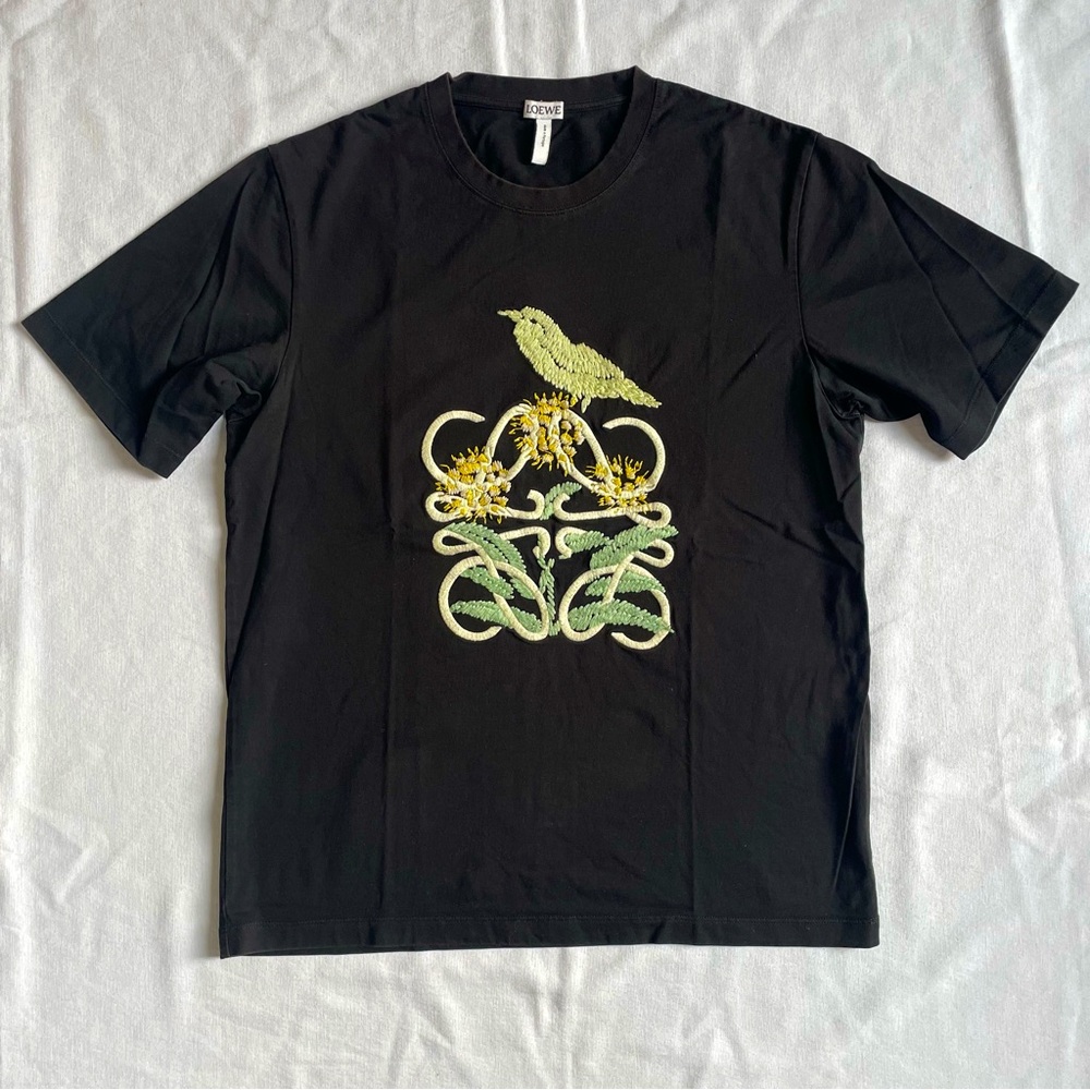 Loewe Embroidery 🧵 Men’s Tee Shirt